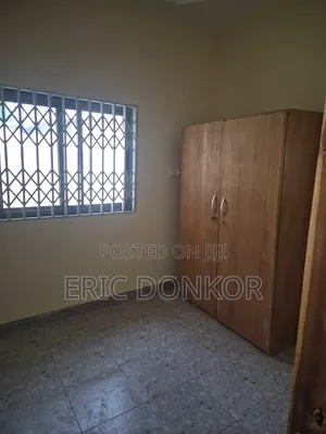 3bdrm Duplex in Achimota, School Area for rent