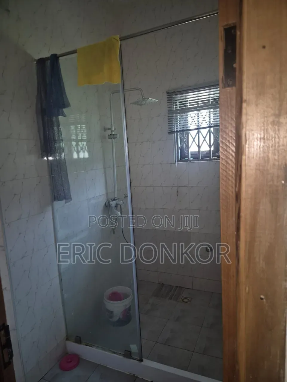 3bdrm Duplex in Achimota, School Area for rent