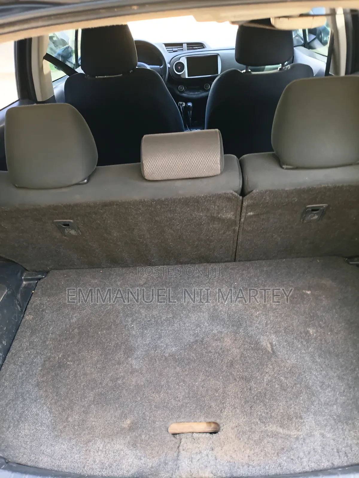 Toyota Vitz 2012 Black