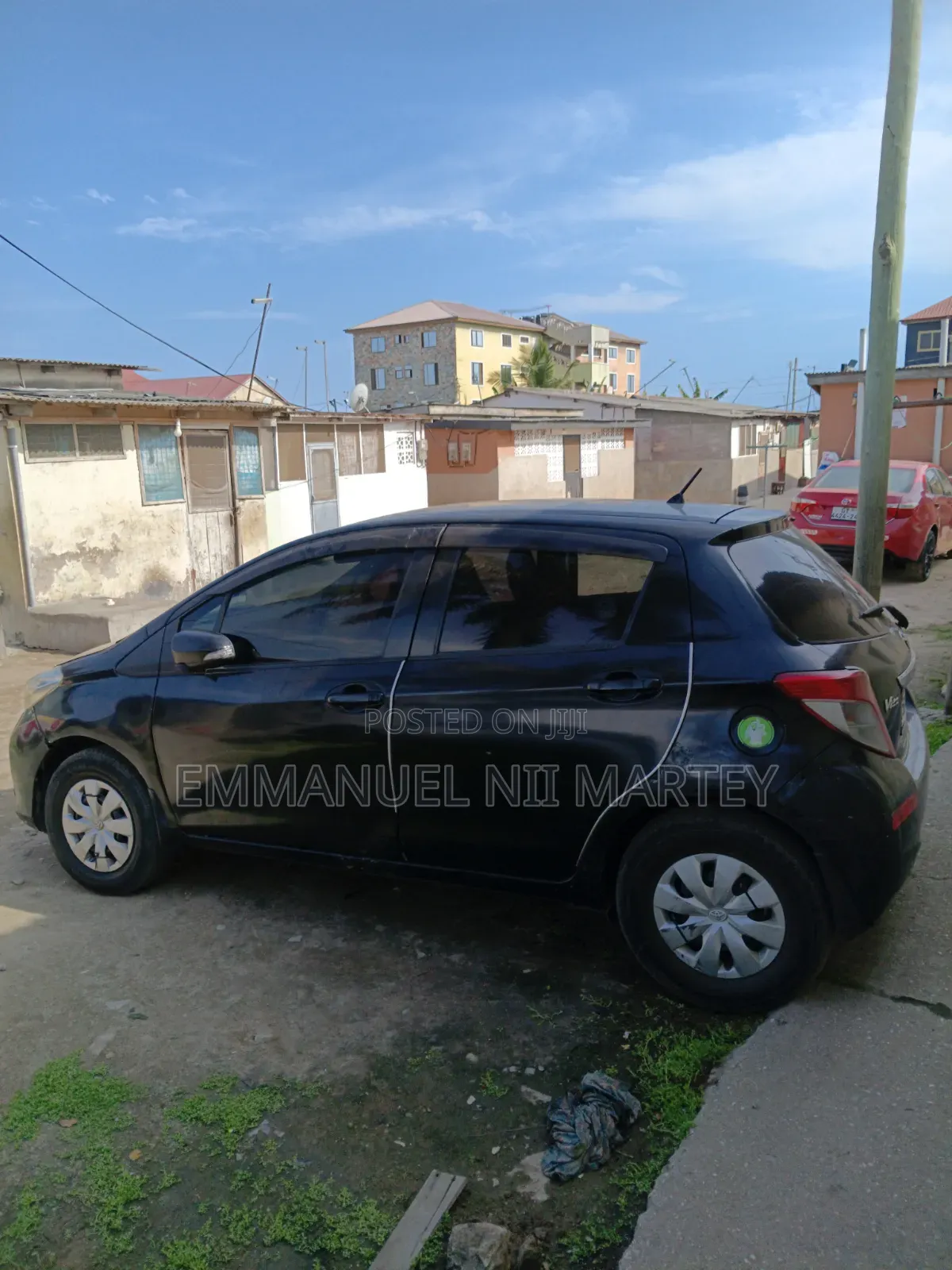 Toyota Vitz 2012 Black