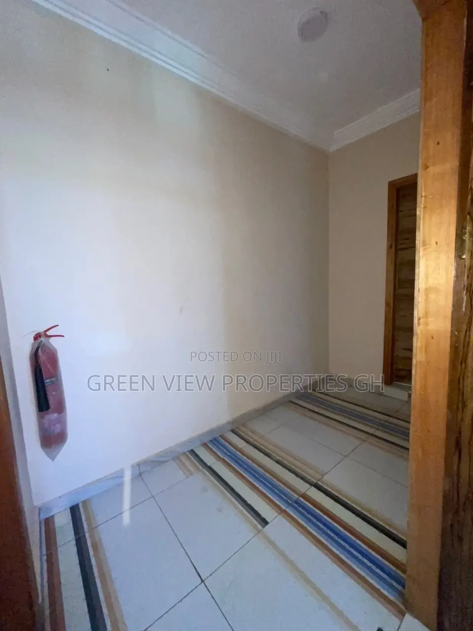 1bdrm Room & Parlour in West Hills Mall Area for rent