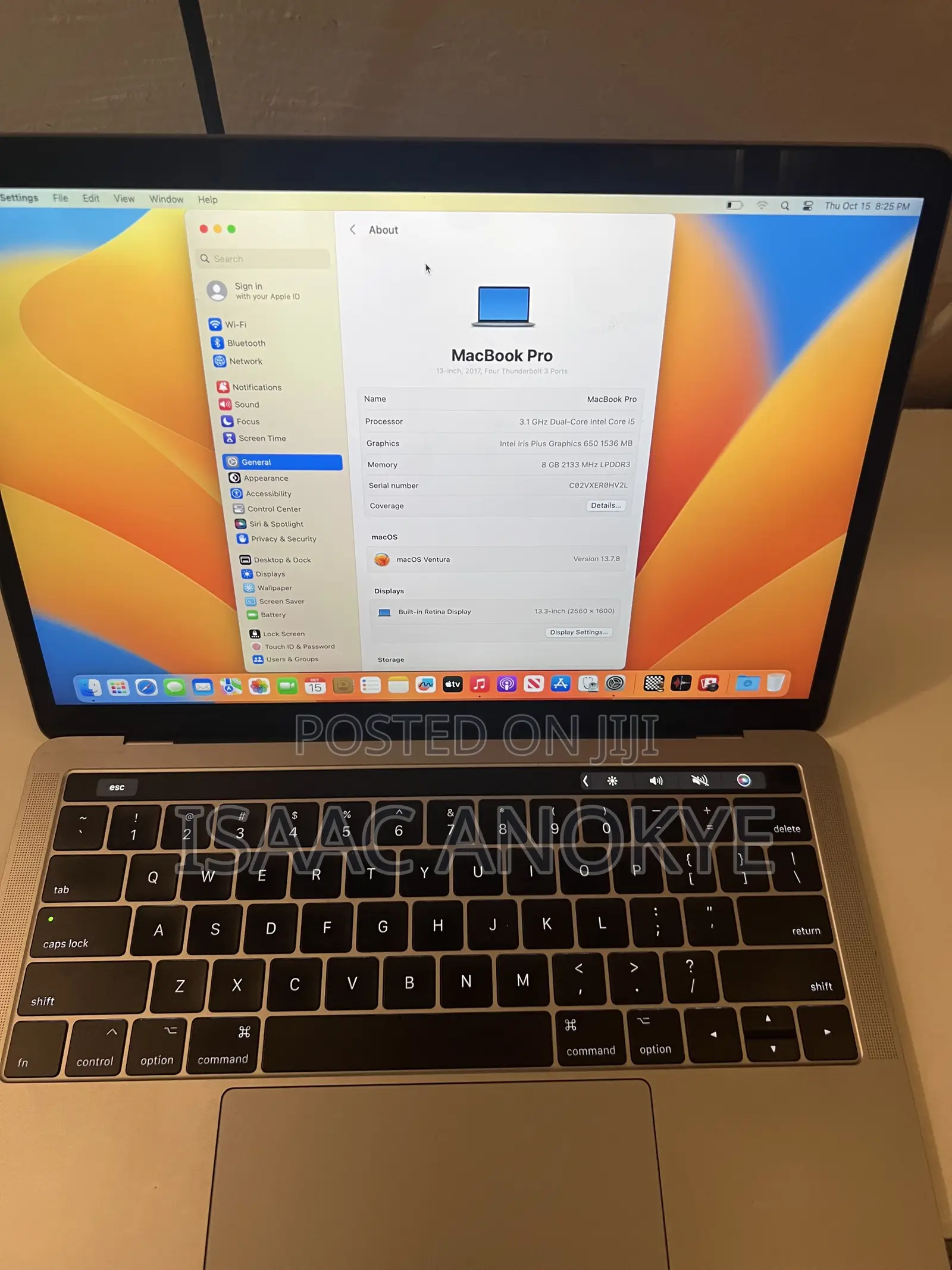 New Laptop Apple MacBook Pro 2017 8GB Intel Core i5 SSD 256GB