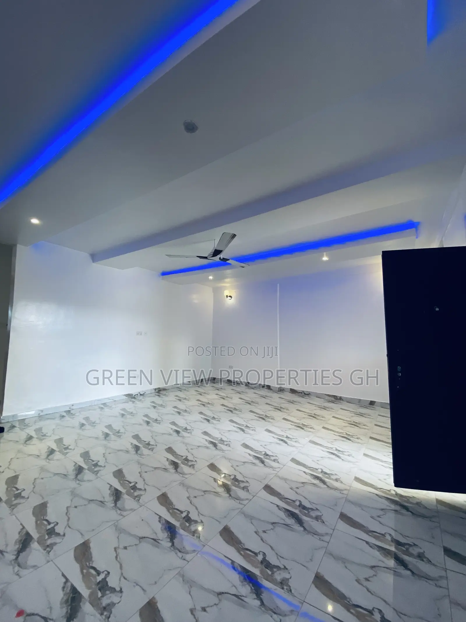 1bdrm Room & Parlour in West Hills Mall Area for rent