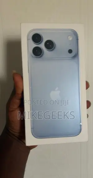 New Apple iPhone 18 Pro Max 256 GB Blue