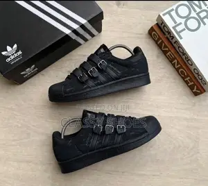 Original Adidas Superstar Rabbit Hole