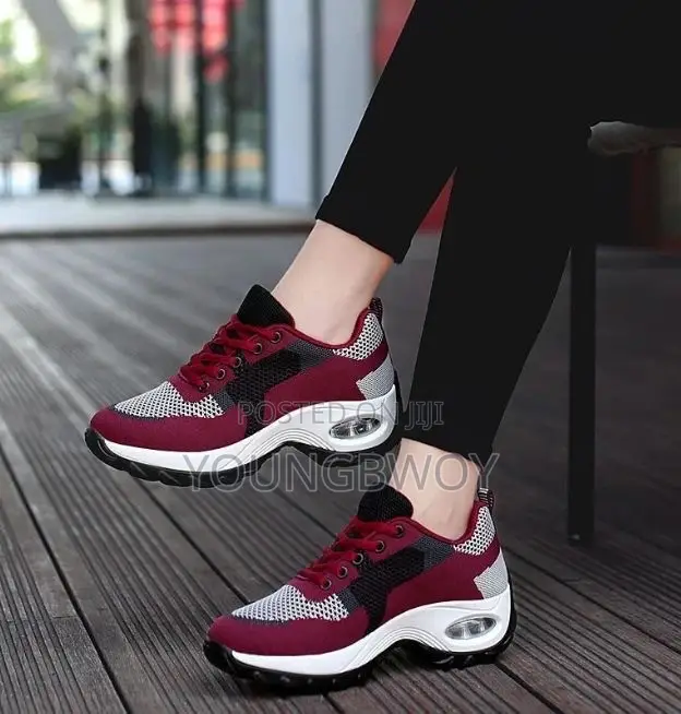 Brand New Unisex Sneakers – Sizes 37–40
