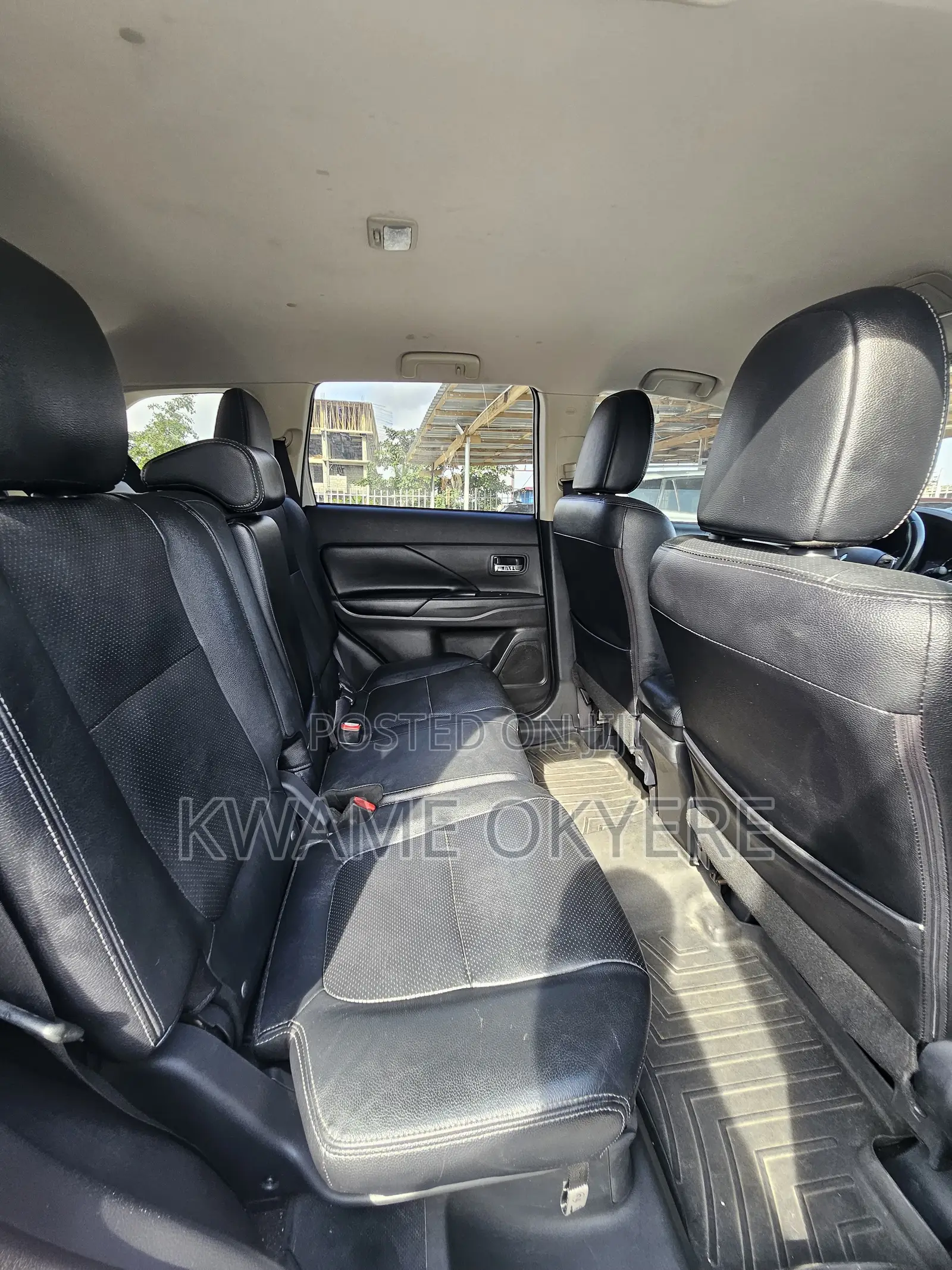 Mitsubishi Outlander SEL FWD 2016 White