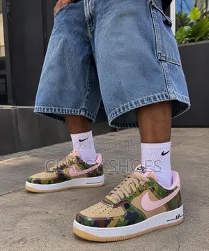 Nike Airforce1 Low 07 Lv 8 Patent Camo Pink