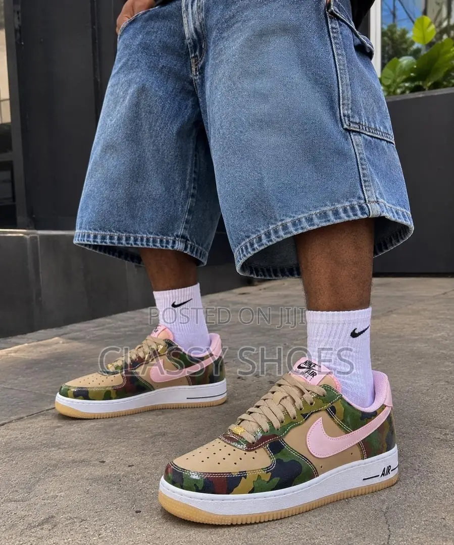 Nike Airforce1 Low 07 Lv 8 Patent Camo Pink