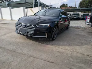 Audi S5 3.0T Premium AWD quattro Sportback 2019 Black
