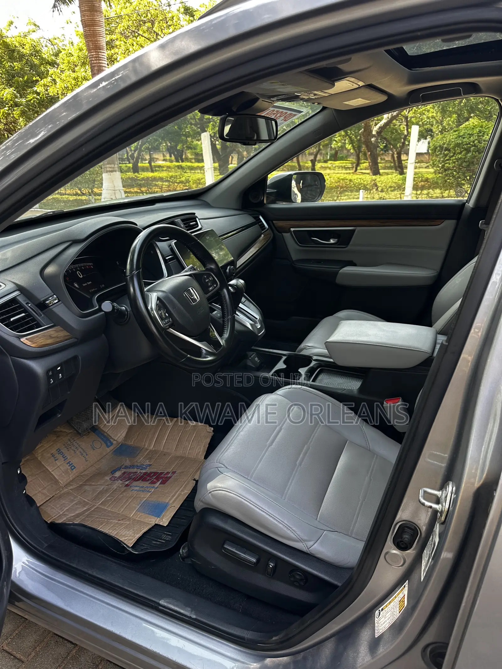 Honda CR-V Touring AWD 2018 Gray