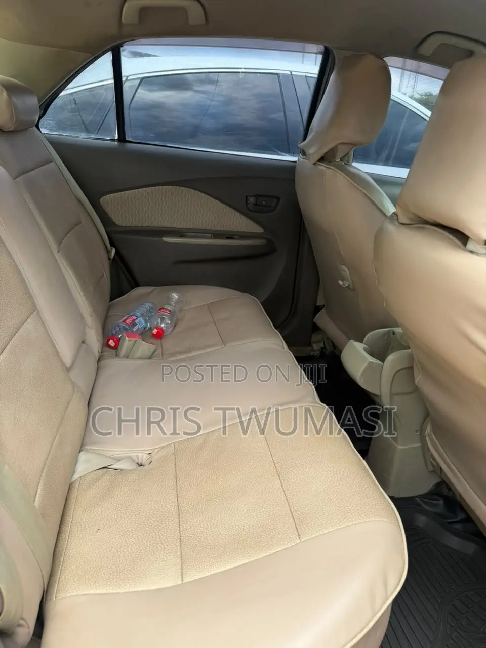 Toyota Belta 2010 Silver