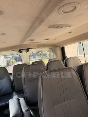 Nissan Caravan (Urvan) 2016 White