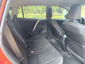Toyota RAV4 2014 Red