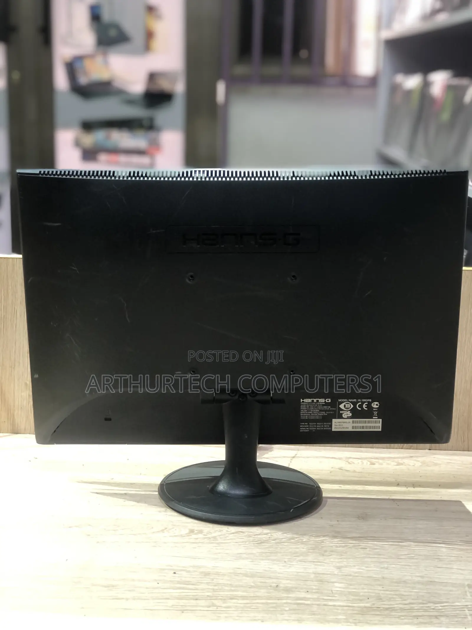 Hanns.G Monitor