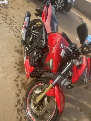 TVS Apache 180 RTR 2021 Red