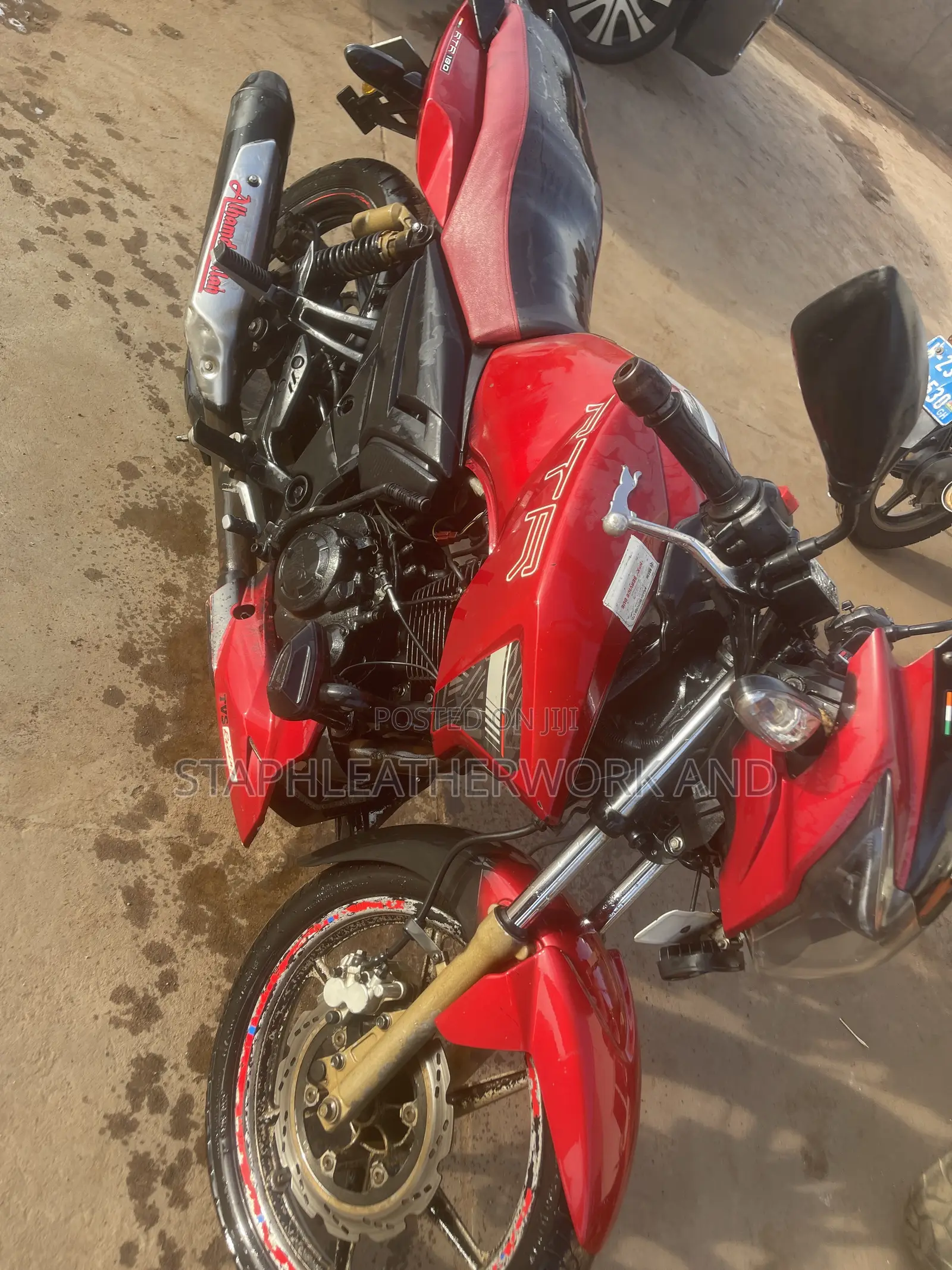 TVS Apache 180 RTR 2021 Red