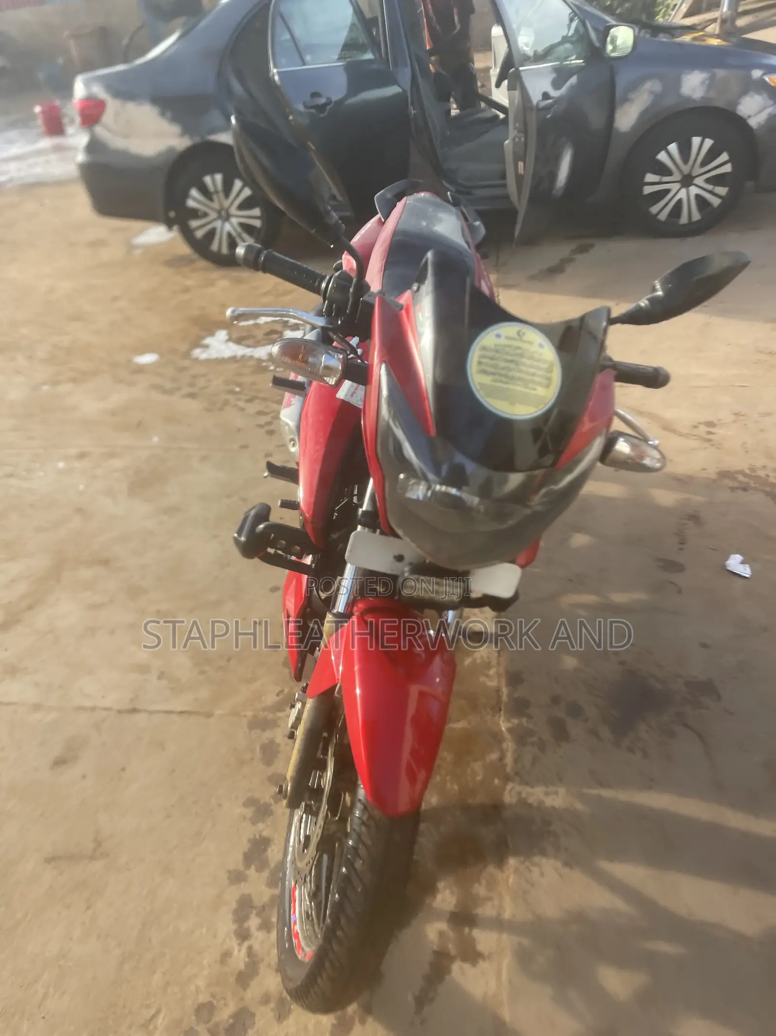 TVS Apache 180 RTR 2021 Red