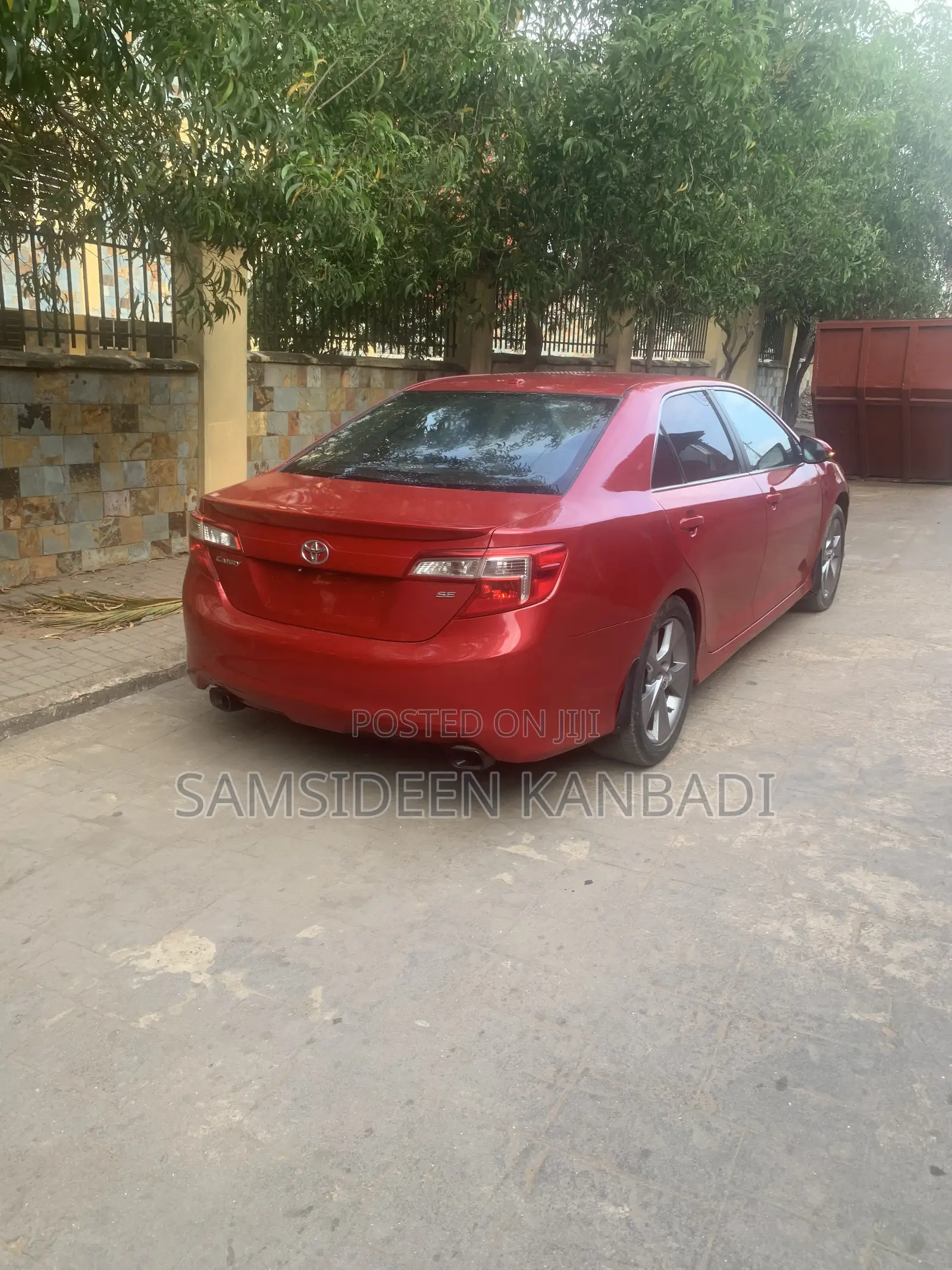Toyota Camry 2014 Red