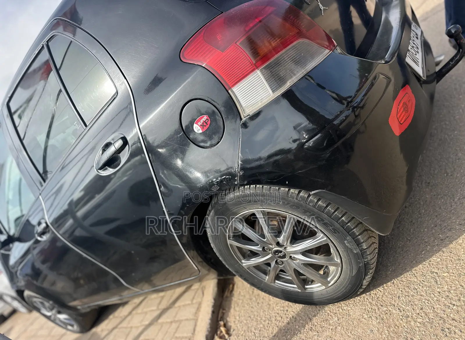 Toyota Vitz 1.3 AWD 5dr 2010 Black
