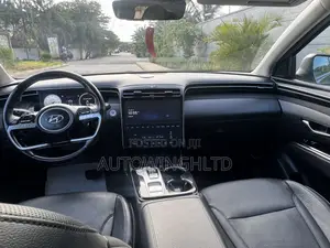 Hyundai Tucson Limited 2022 Green
