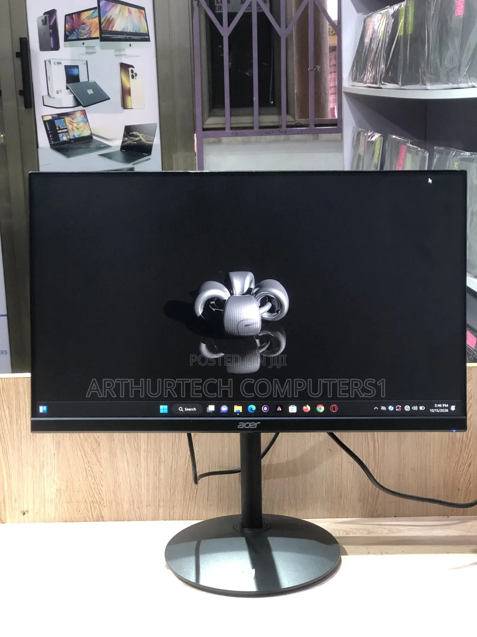 Acer Edgeless Monitor