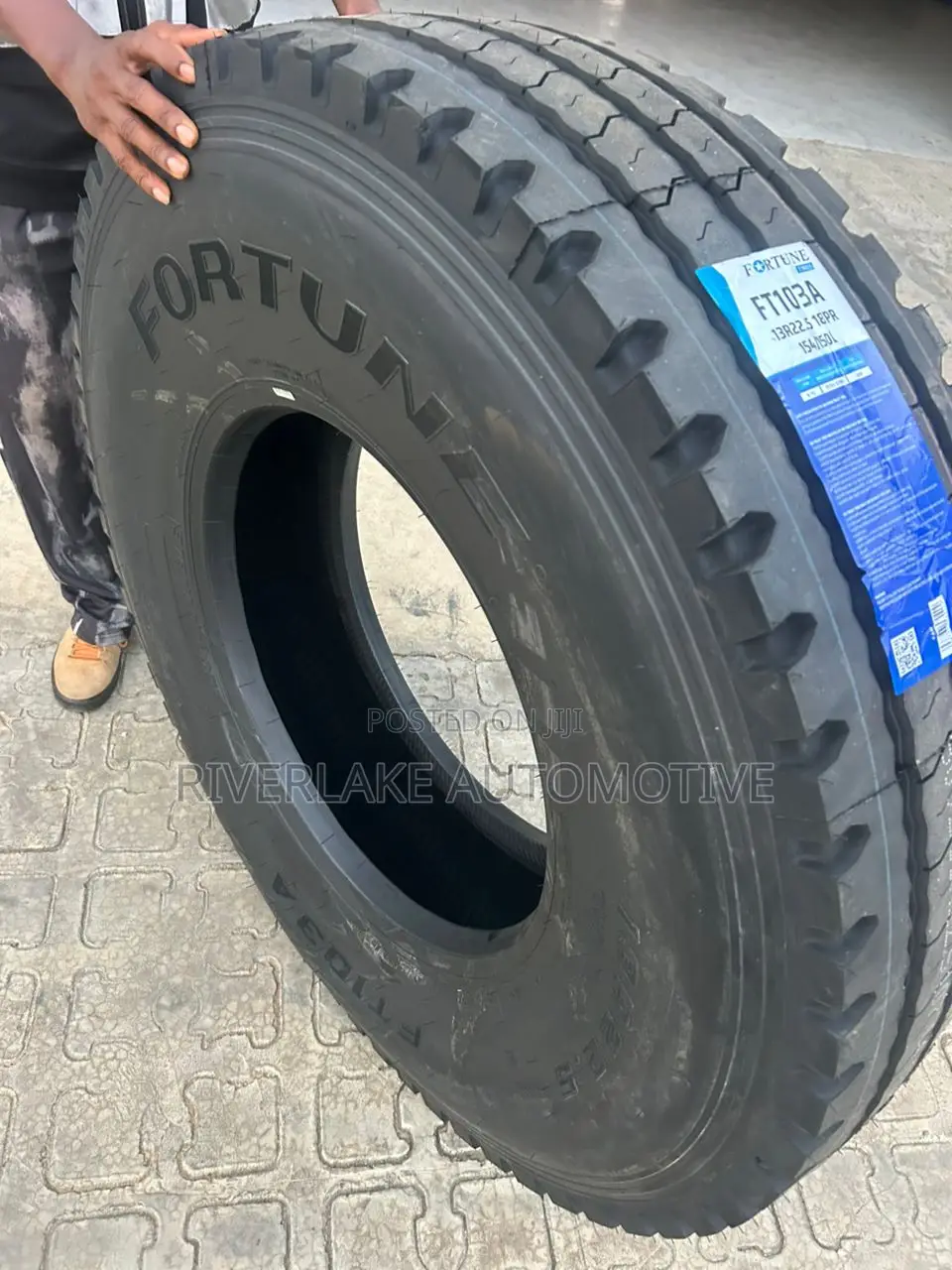 Fortune 13r22.5 Truck Tyres Available!