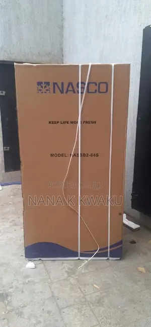Side by Side Nasco NASSB2-64S Fridge and Freezer