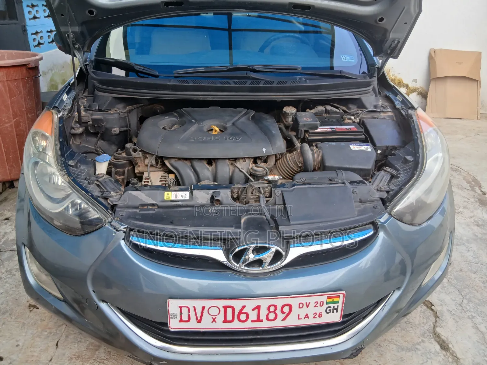 Hyundai Elantra GLS Sedan FWD (1.8L 4cyl 6A) 2013 Gray