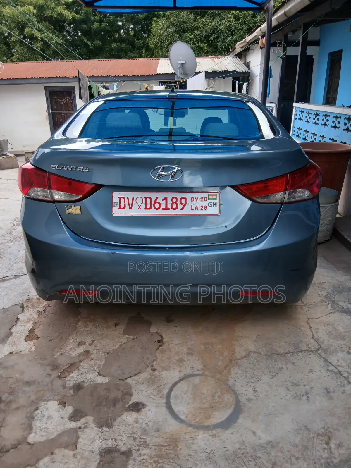 Hyundai Elantra GLS Sedan FWD (1.8L 4cyl 6A) 2013 Gray