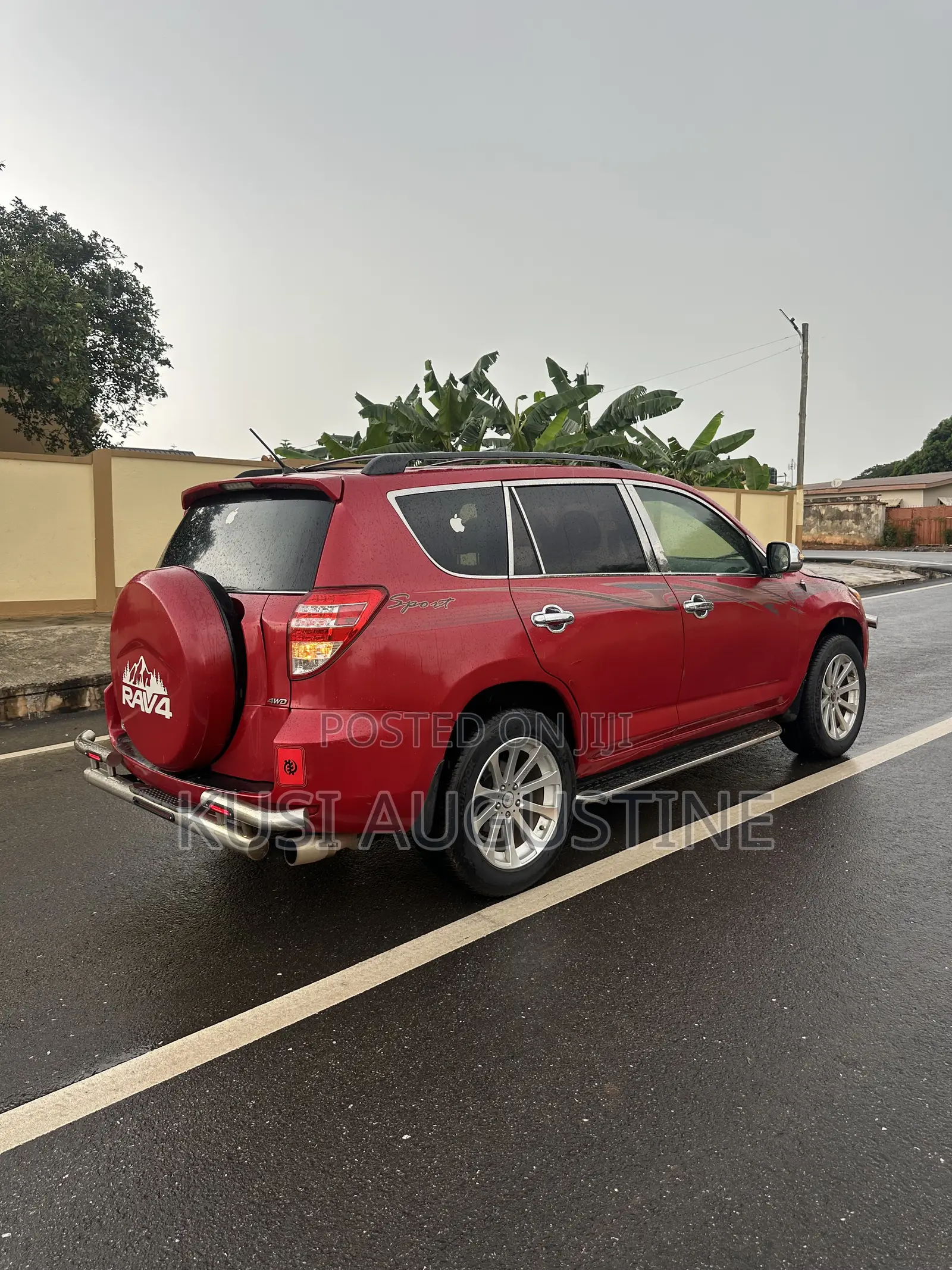 Toyota RAV4 2009 Red