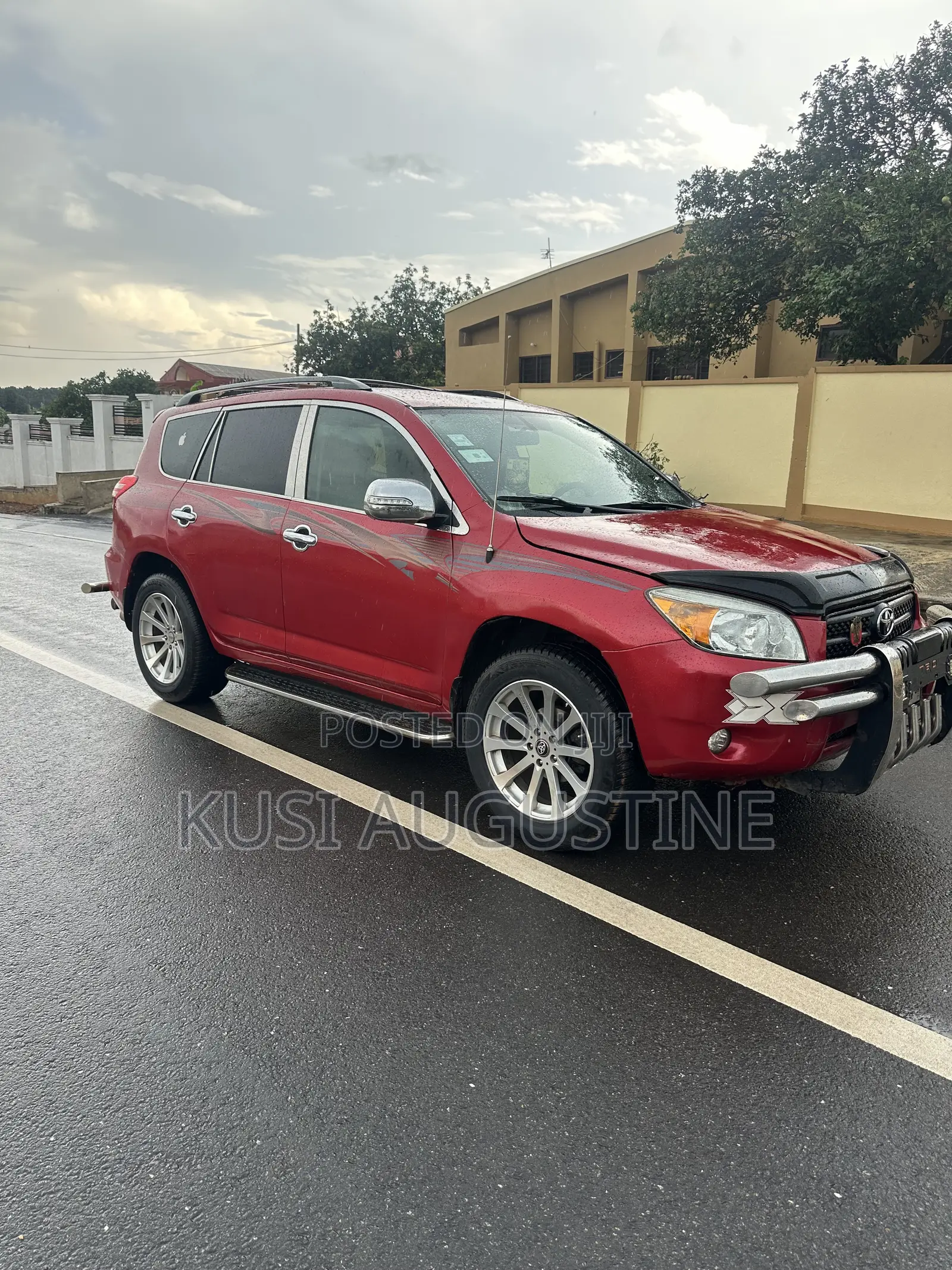 Toyota RAV4 2009 Red