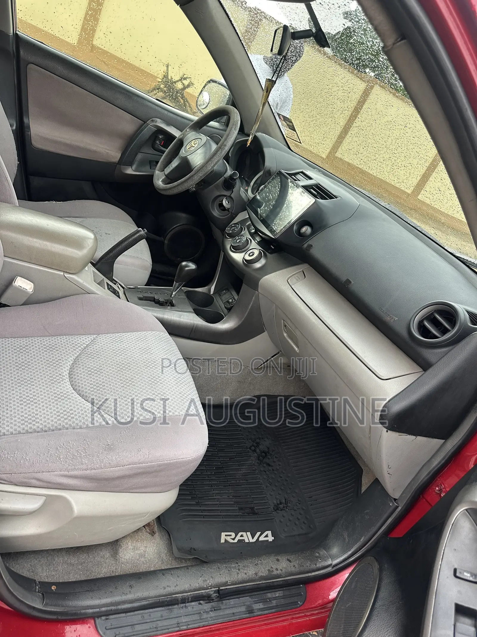 Toyota RAV4 2009 Red