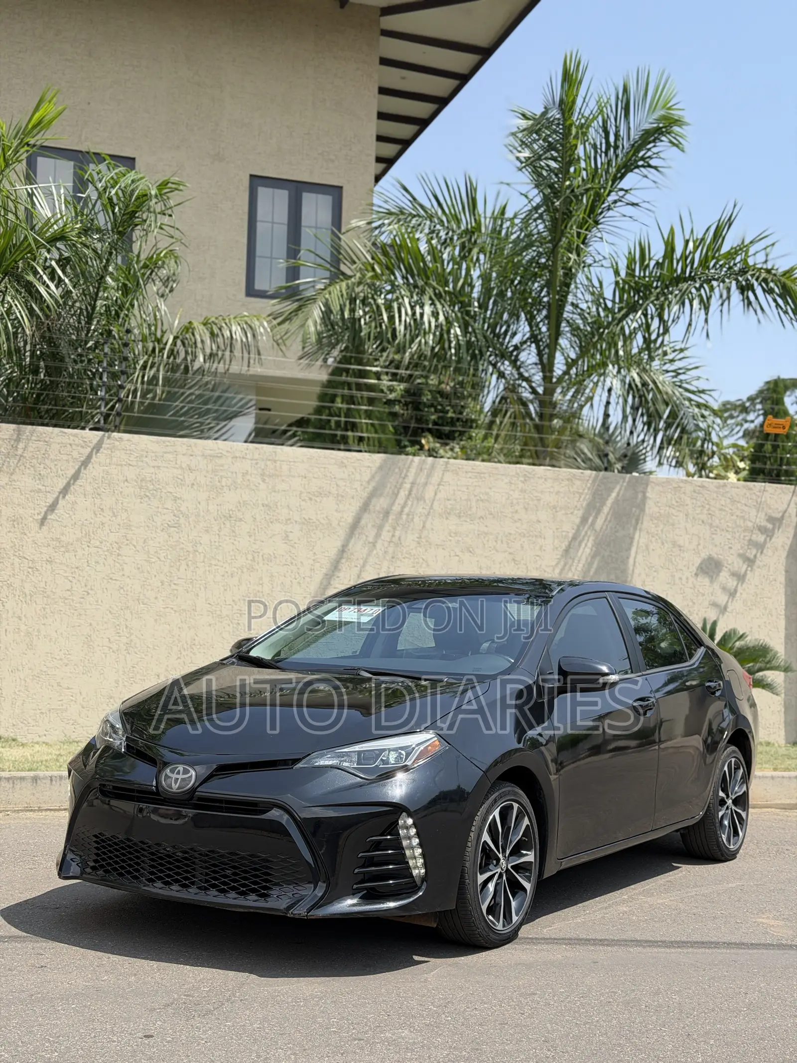 Toyota Corolla SE 4dr Sedan (1.8L 4cyl CVT) 2017 Black