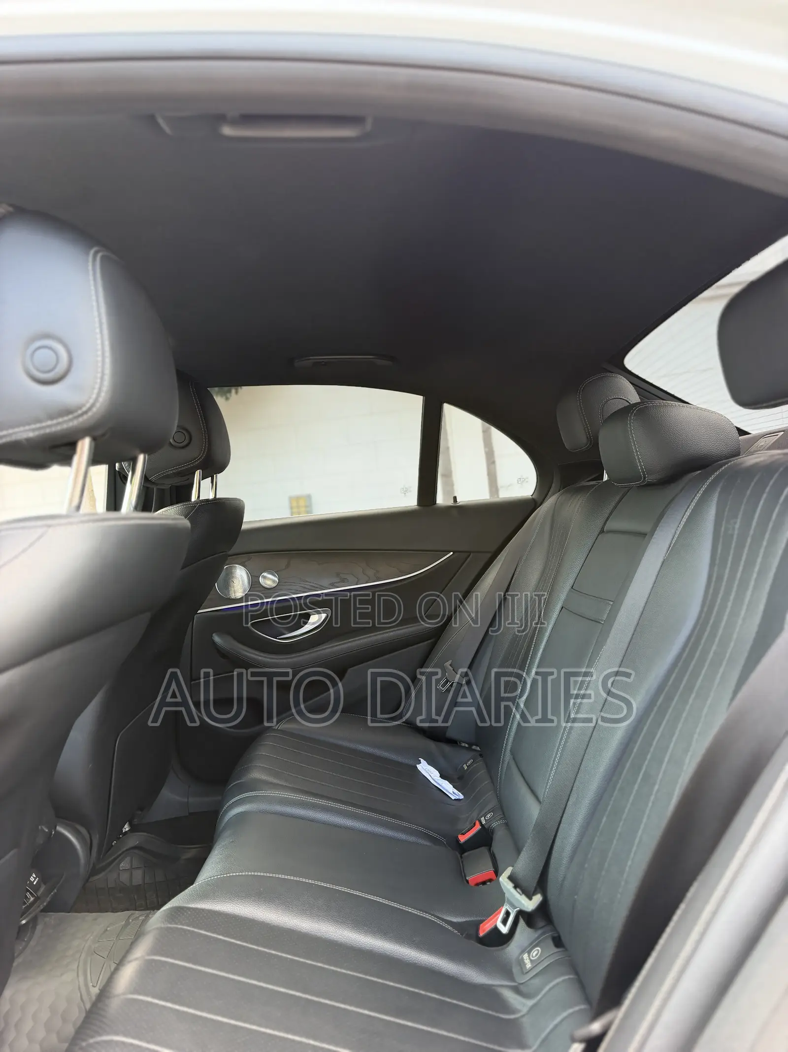 Mercedes-Benz E300 2016 White