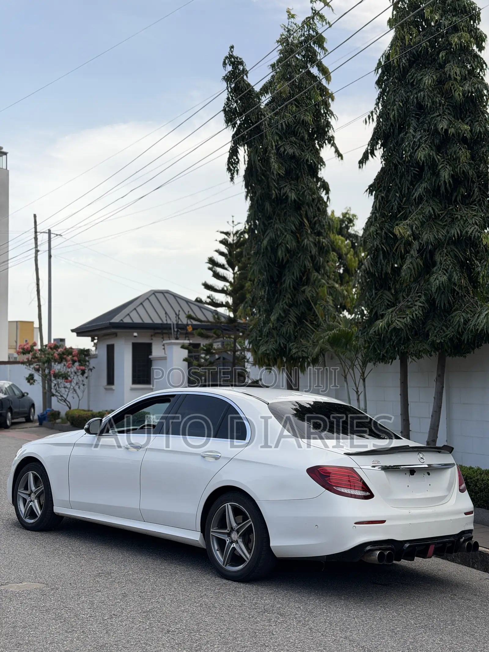 Mercedes-Benz E300 2016 White