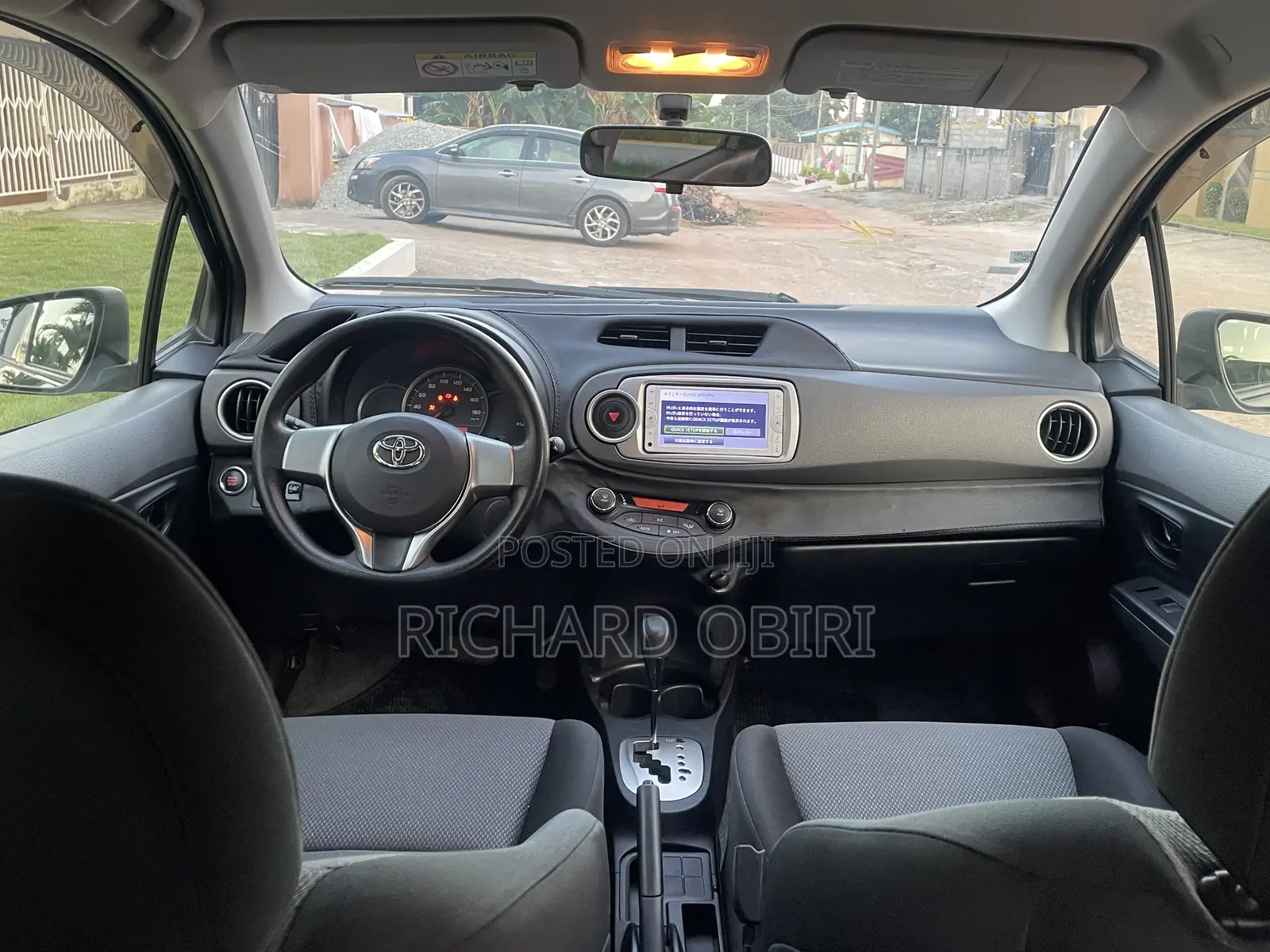 Toyota Vitz 1.3 FWD 3dr 2014 Purple