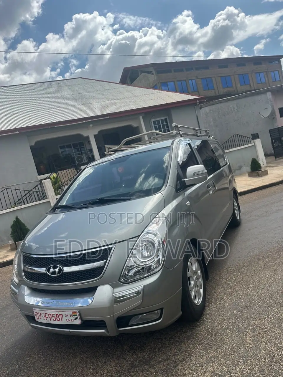 Hyundai H300 2013 Silver