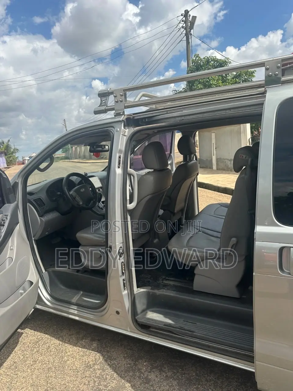 Hyundai H300 2013 Silver