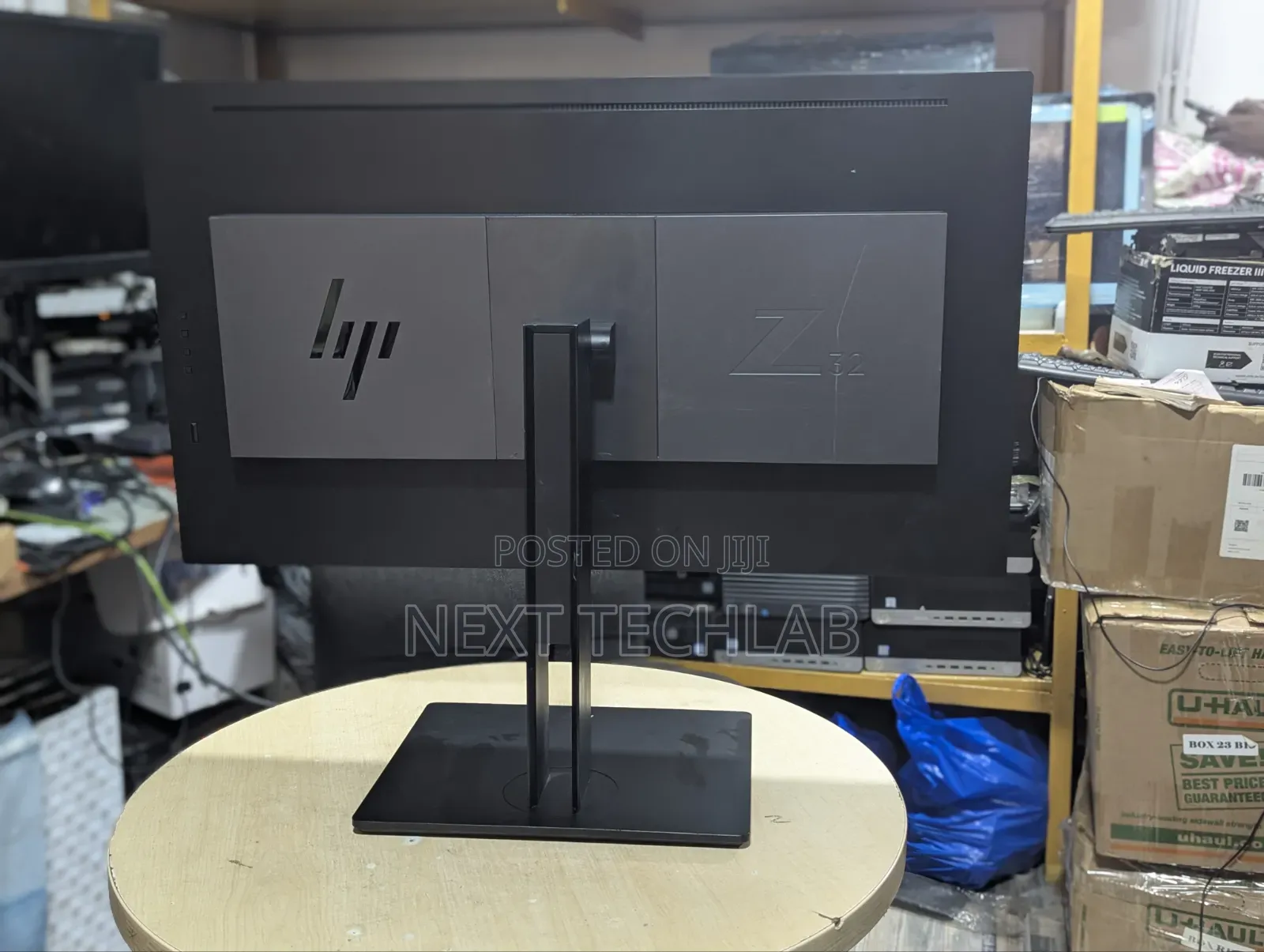 HP Z32 Inch Monitor Edgeless