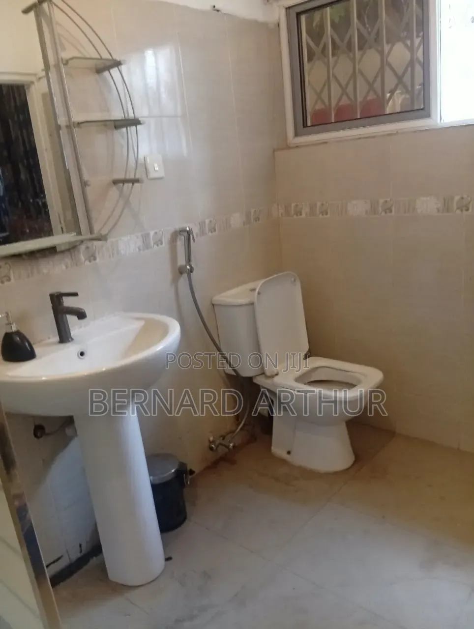 2bdrm Apartment in Bernard Agency, SSNIT Flats for rent