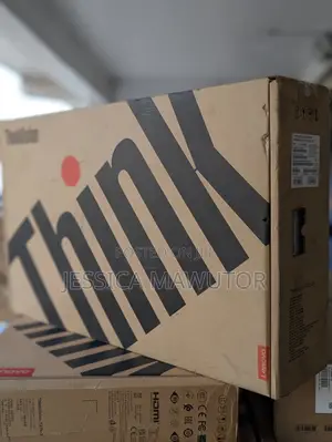 Lenovo ThinkVision P32p