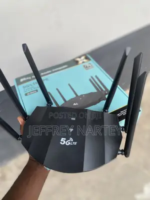 5G LTE CPE WiFi Router – 8 Antennas, 4 LAN Ports, High-Speed Internet
