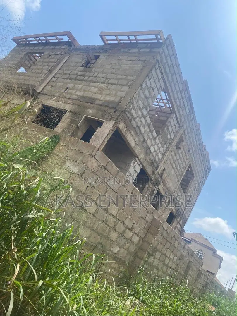 4bdrm Duplex in Atiwma Foase, Atwima Kwanwoma for sale