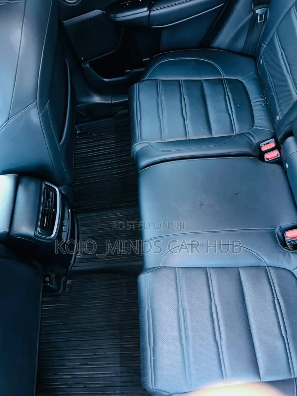 Honda CR-V Touring 2022 Burgundy