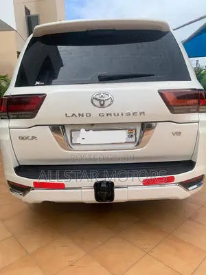 Toyota Land Cruiser 76 Series 2014 White