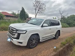 Toyota Land Cruiser 76 Series 2014 White