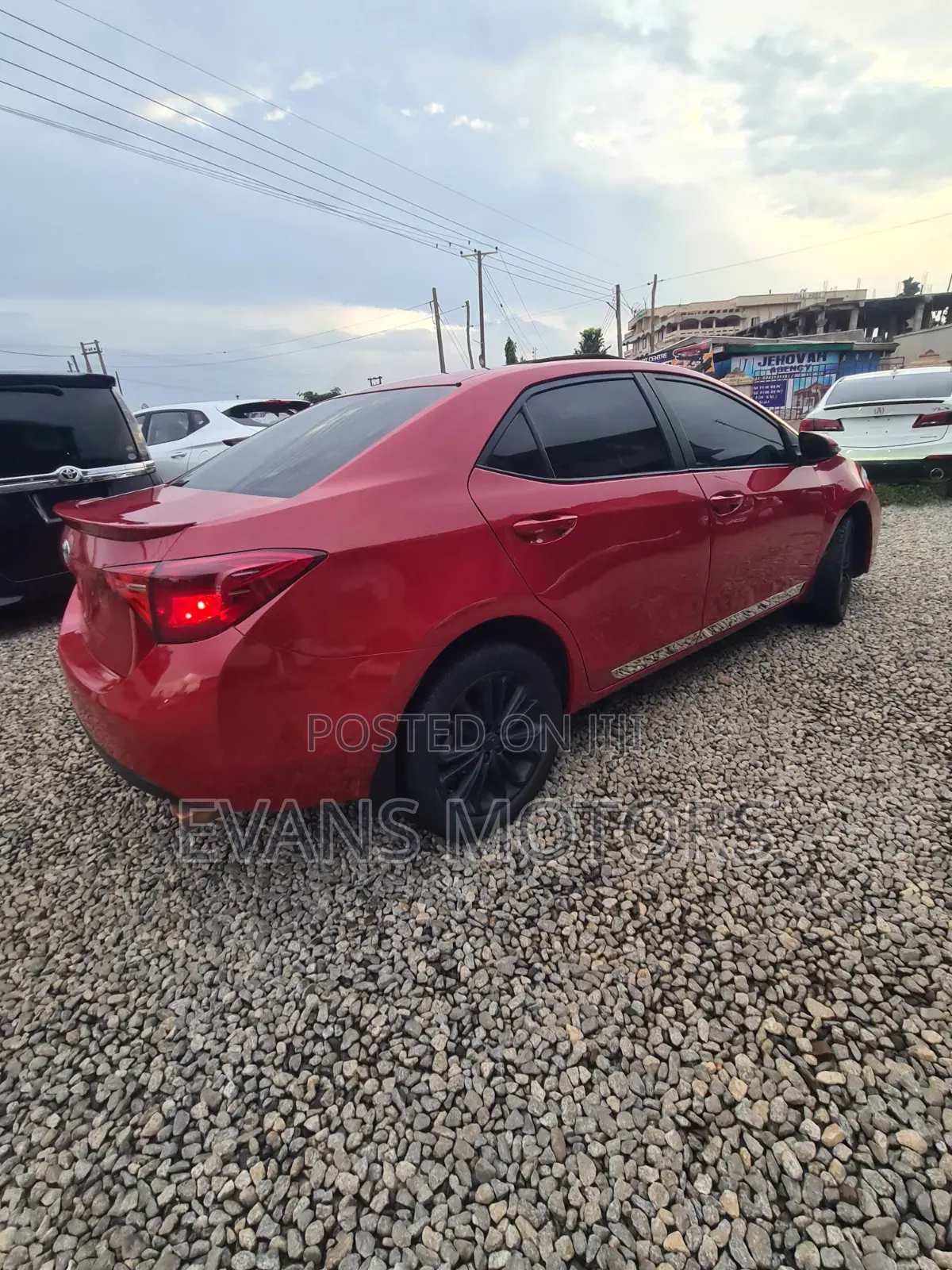 Toyota Corolla SE (1.8L 4cyl 6M) 2018 Red
