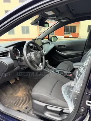 Toyota Corolla 2022 Blue