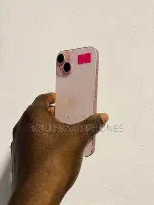 Apple iPhone 15 128 GB Pink